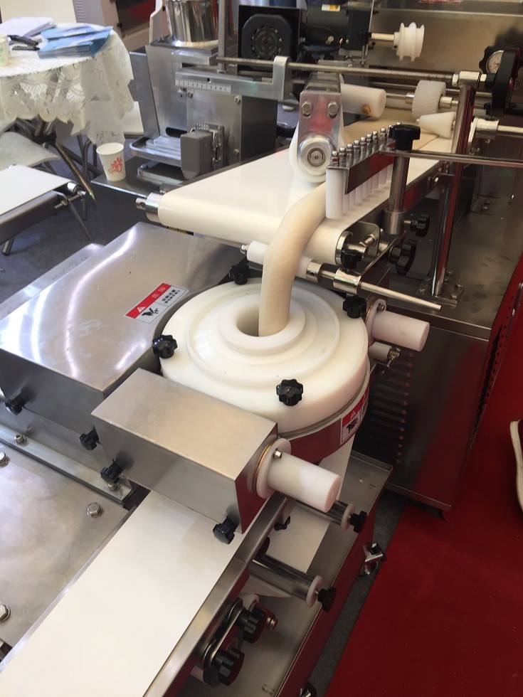 Miękkie French Toast Chleb Making Machinery TECO silnika 100 - 750 kg / h Pojemność